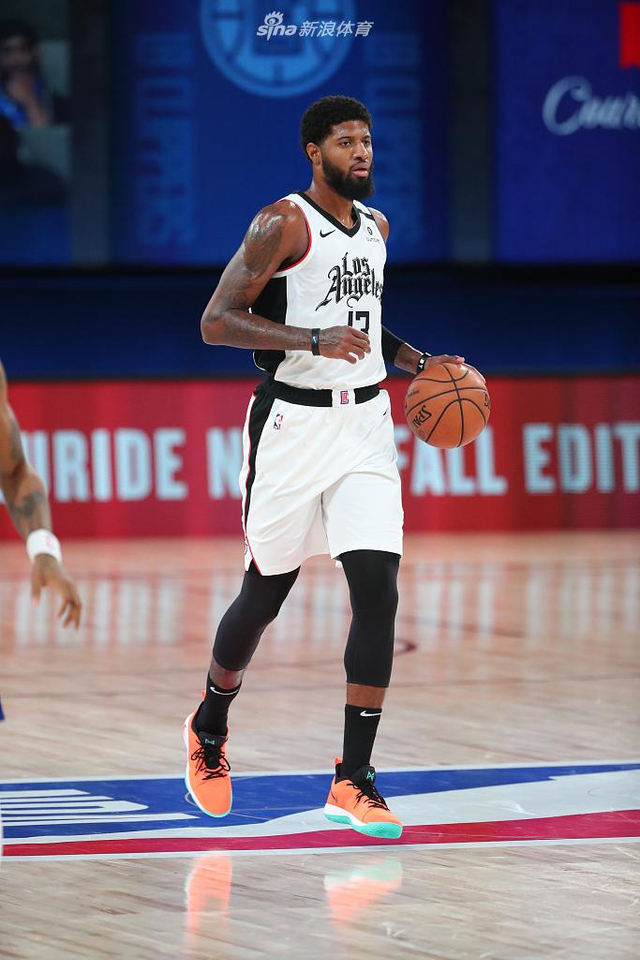 眼的细节里 眼的细节里