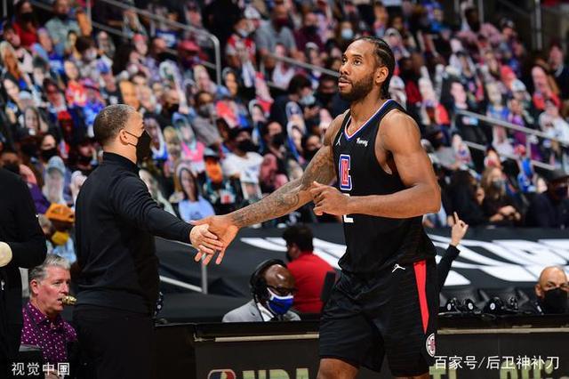 在此框架下 在此框架下